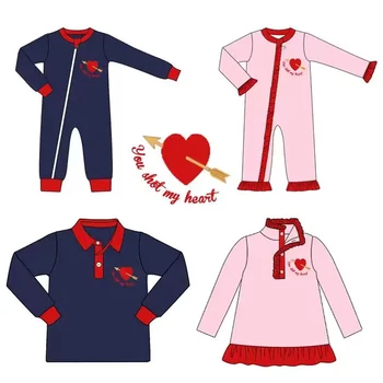 Jauns Dizains Boutique Uzstādīt Valentīna Diena Meitenēm, Zēniem, Spēles Apģērbs Romper Mīlestību Sirdī Modes 2-Gabals Komplekts Bērniem